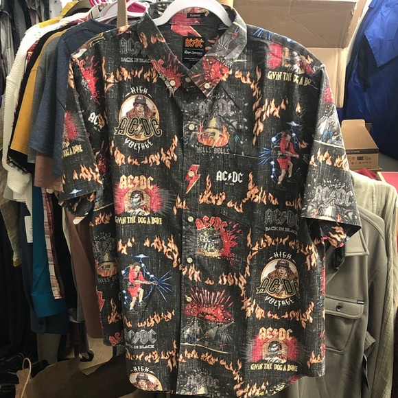 Reyn Spooner AC/DC Black and Red Casual Button Down Shirt - Picture 1 of 5
